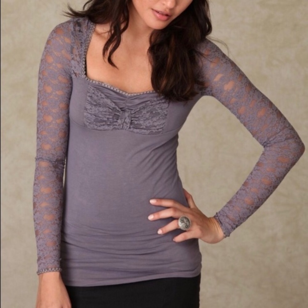 FREE PEOPLE LONG SLEEVE TOP